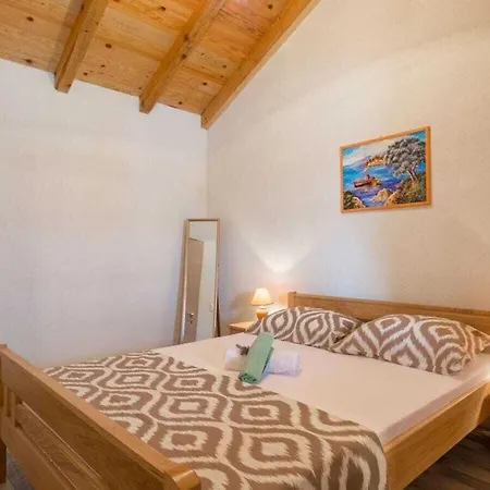 بيت للعطل Irena Comfortable *