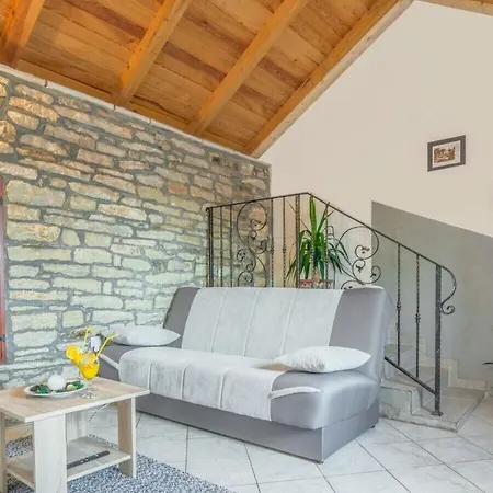 Irena Comfortable بيت للعطل بنكوفاتش