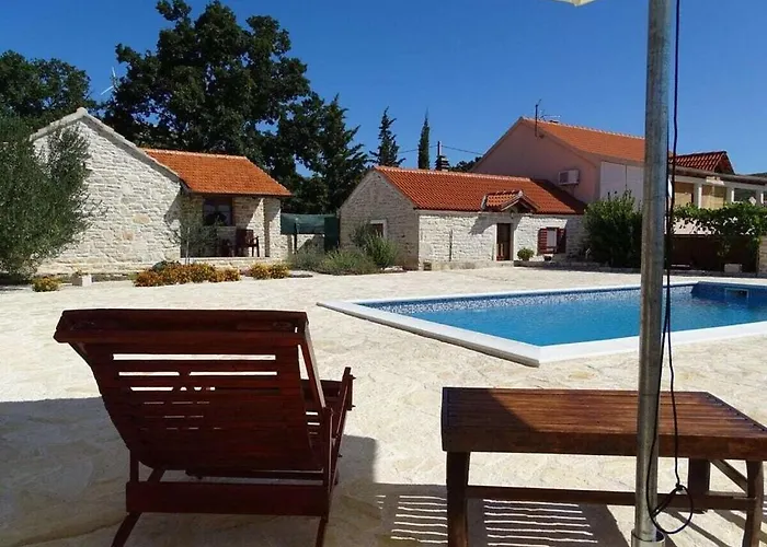 Irena Comfortable 別荘 *