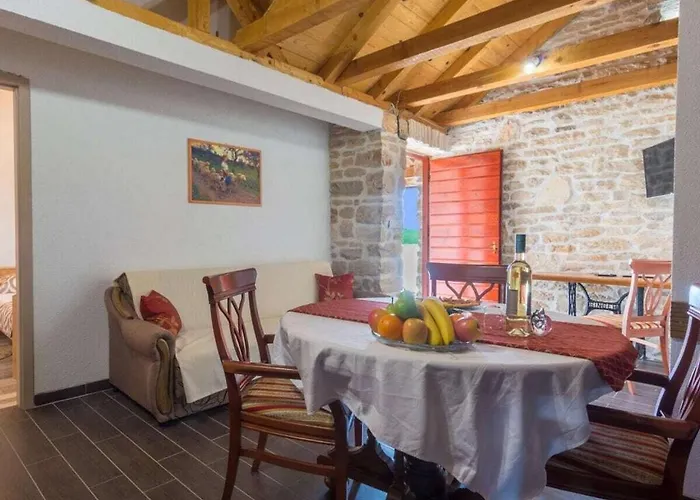 Irena Comfortable * Benkovac