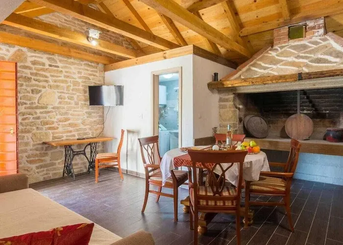 別荘 Irena Comfortable ベンコヴァツ