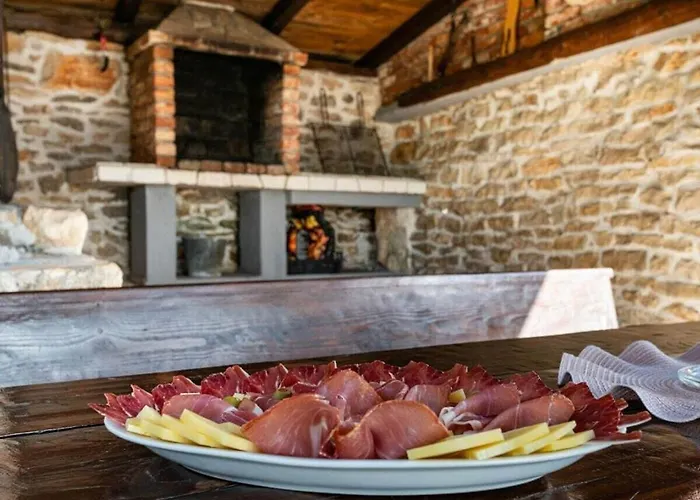 Irena Comfortable 別荘