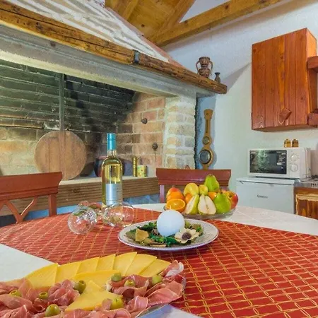 Irena Comfortable Vakantiehuis *