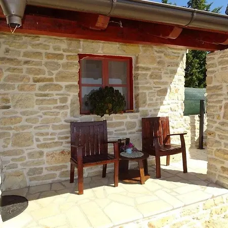 Irena Comfortable Vakantiehuis *